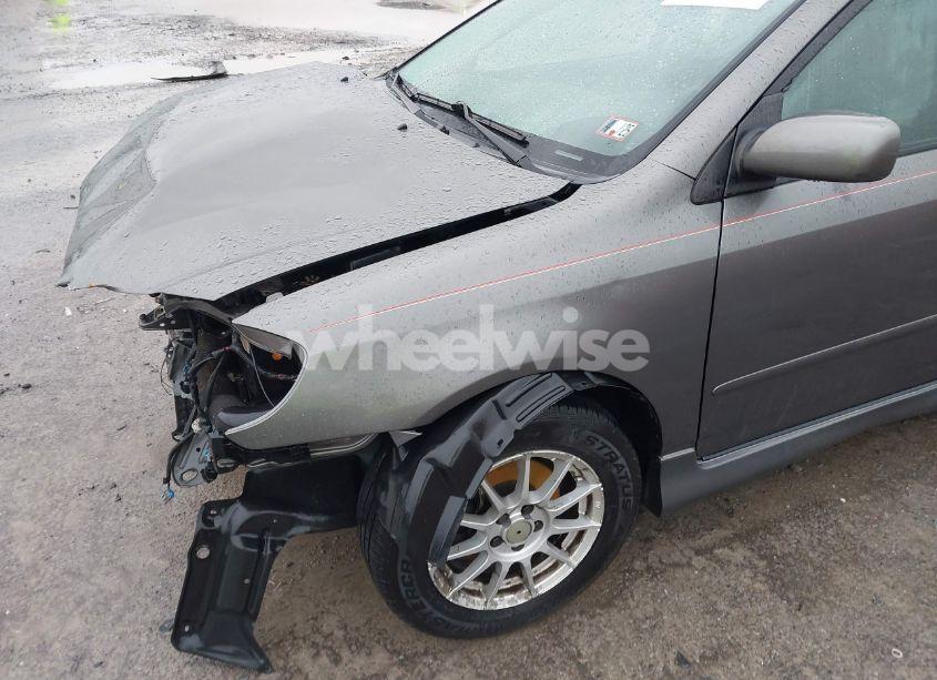 Photo 6 of 2005 Toyota Corolla S (VIN 2T1BR32E05C447773)