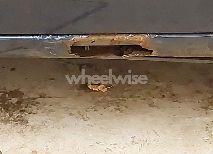 Photo 12 of 2005 Toyota Corolla LE (VIN 2T1BR32E05C465366)