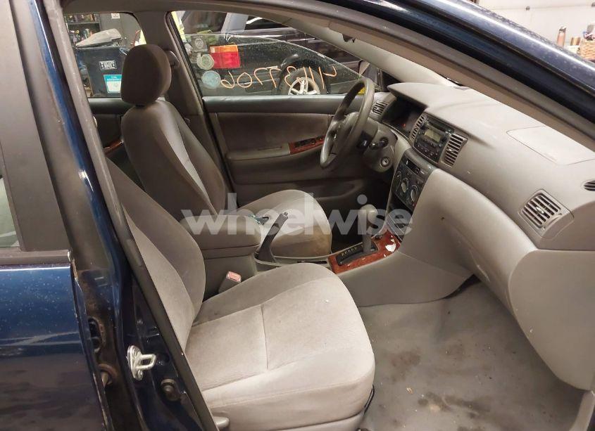 Photo 5 of 2005 Toyota Corolla LE (VIN 2T1BR32E05C465366)