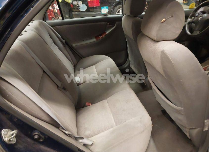 Photo 8 of 2005 Toyota Corolla LE (VIN 2T1BR32E05C465366)