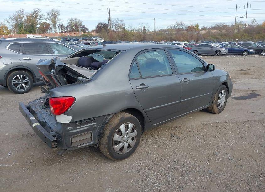 Photo 4 of 2005 Toyota Corolla LE (VIN 2T1BR32E05C496195)