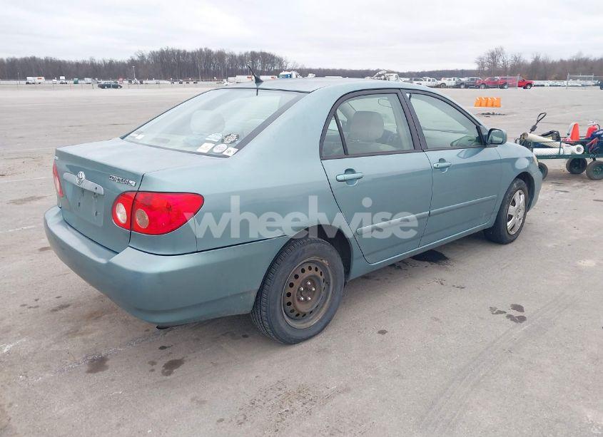 Photo 4 of 2005 Toyota Corolla LE (VIN 2T1BR32E05C506210)