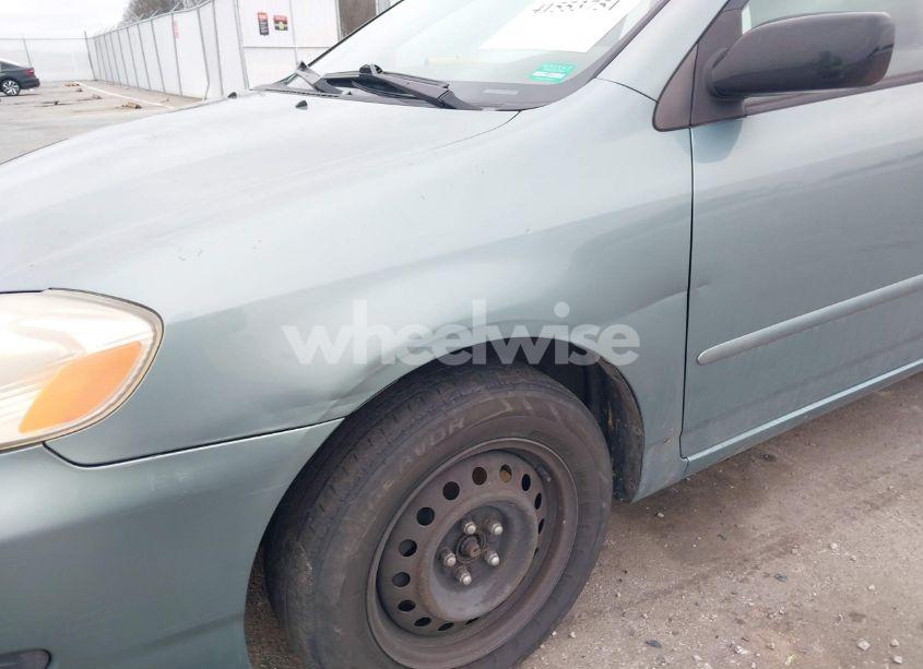 Photo 6 of 2005 Toyota Corolla LE (VIN 2T1BR32E05C506210)