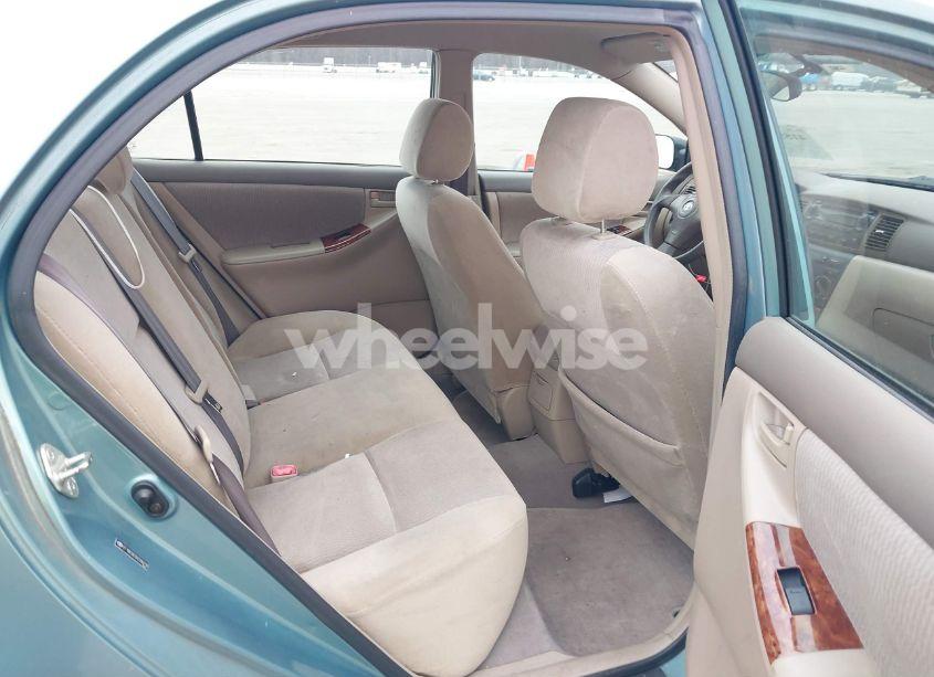 Photo 8 of 2005 Toyota Corolla LE (VIN 2T1BR32E05C506210)