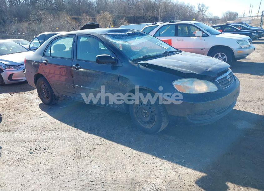 2005 Toyota Corolla LE (VIN 2T1BR32E05C554340) main photo