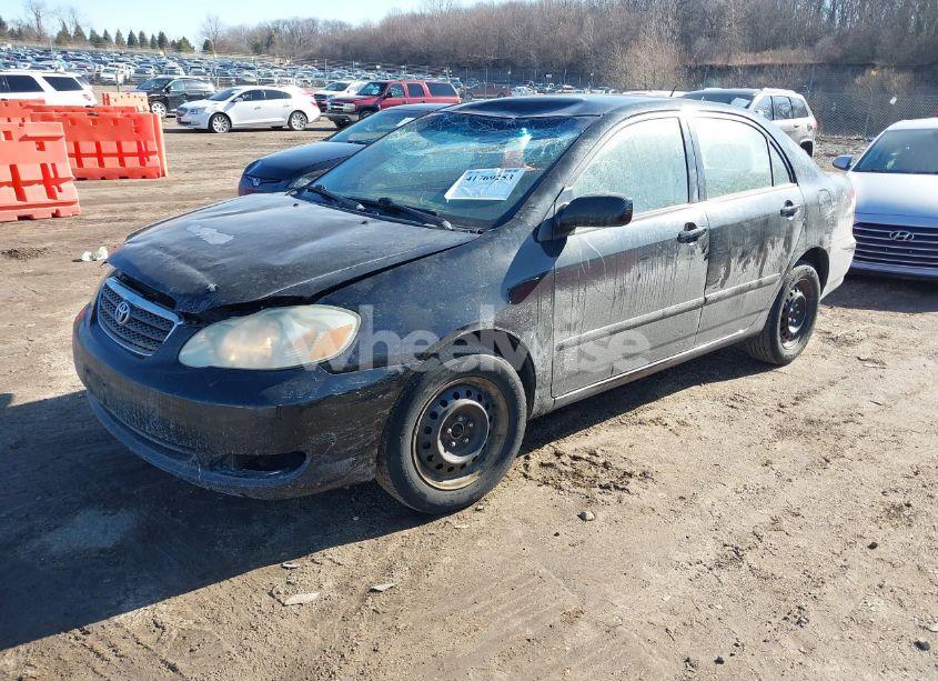 Photo 2 of 2005 Toyota Corolla LE (VIN 2T1BR32E05C554340)