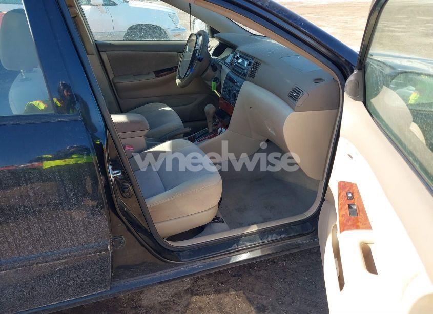 Photo 5 of 2005 Toyota Corolla LE (VIN 2T1BR32E05C554340)