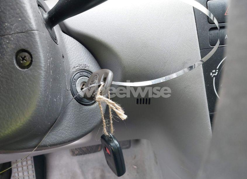 Photo 11 of 2006 Toyota Corolla CE/LE/S (VIN 2T1BR32E06C598078)