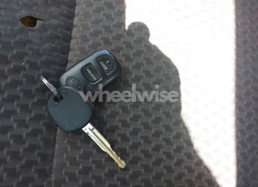 Photo 11 of 2006 Toyota Corolla S (VIN 2T1BR32E06C599960)