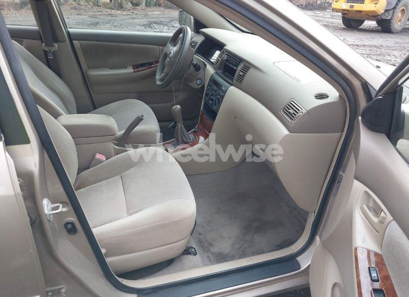 Photo 5 of 2006 Toyota Corolla LE (VIN 2T1BR32E06C624856)