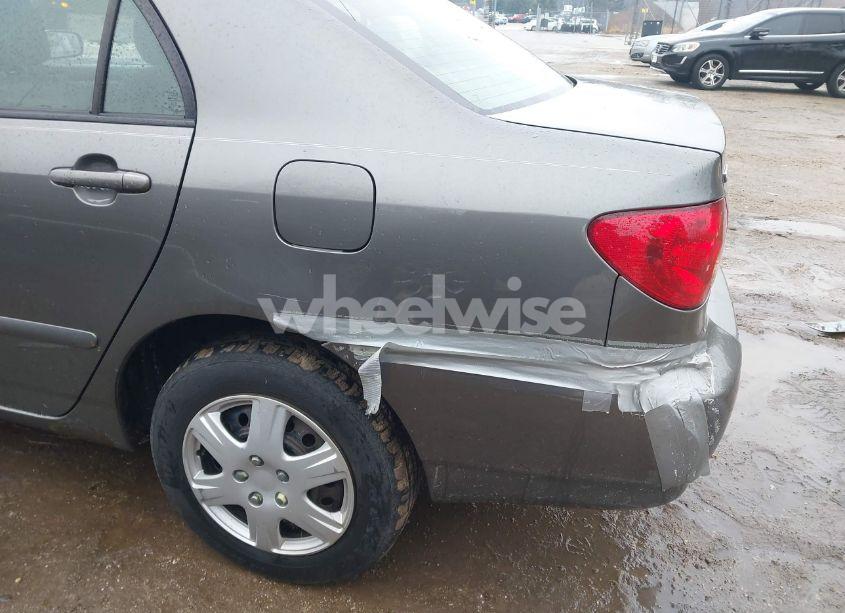 Photo 6 of 2006 Toyota Corolla LE (VIN 2T1BR32E06C640619)