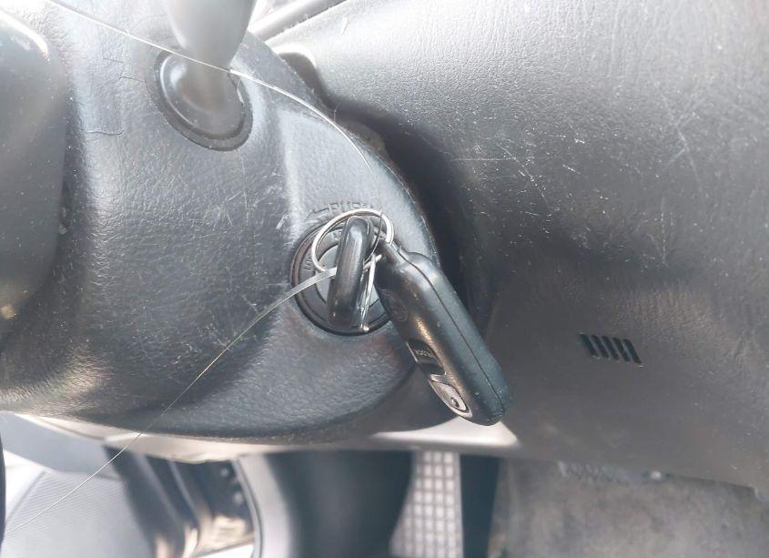 Photo 11 of 2006 Toyota Corolla S (VIN 2T1BR32E06C669036)