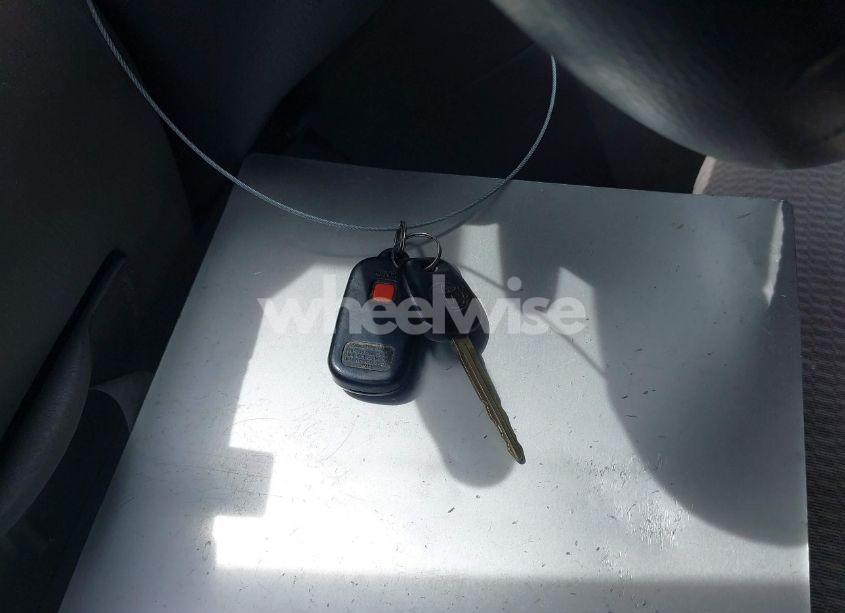 Photo 11 of 2006 Toyota Corolla LE (VIN 2T1BR32E06C699329)