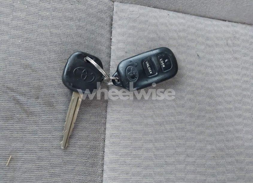 Photo 11 of 2007 Toyota Corolla CE/LE/S (VIN 2T1BR32E07C713330)