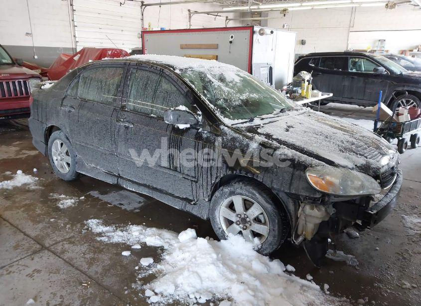 2007 Toyota Corolla S (VIN 2T1BR32E07C755562) main photo