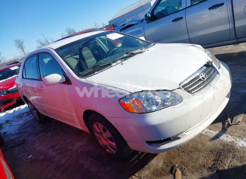 2007 Toyota Corolla LE (VIN 2T1BR32E07C765251) main photo