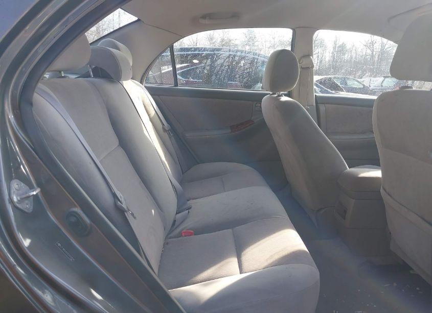 Photo 8 of 2007 Toyota Corolla LE (VIN 2T1BR32E07C813704)