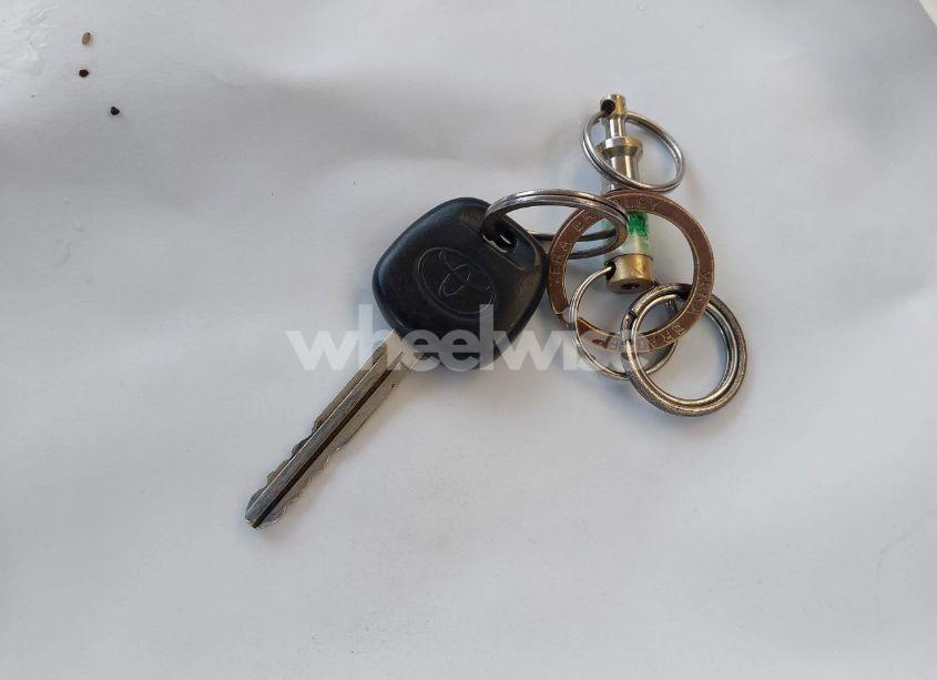 Photo 11 of 2008 Toyota Corolla LE (VIN 2T1BR32E08C868137)