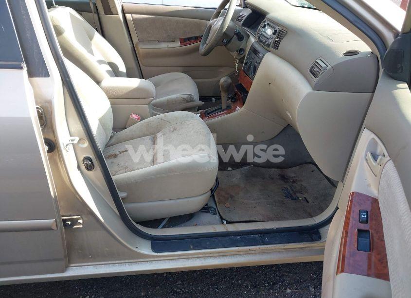 Photo 5 of 2008 Toyota Corolla LE (VIN 2T1BR32E08C868137)