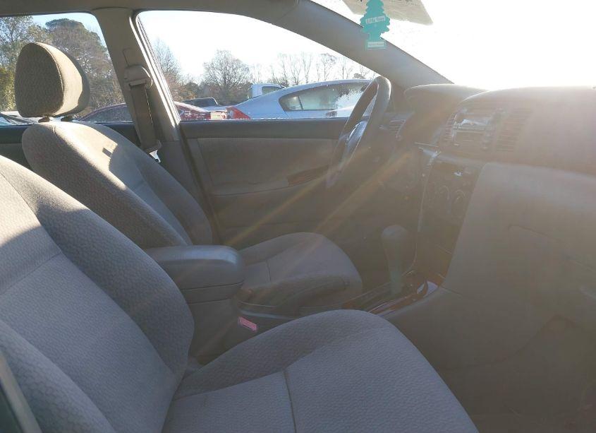 Photo 5 of 2003 Toyota Corolla LE (VIN 2T1BR32E13C065085)