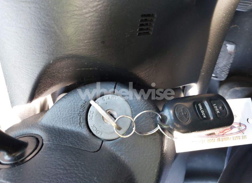 Photo 11 of 2003 Toyota Corolla S (VIN 2T1BR32E13C155305)