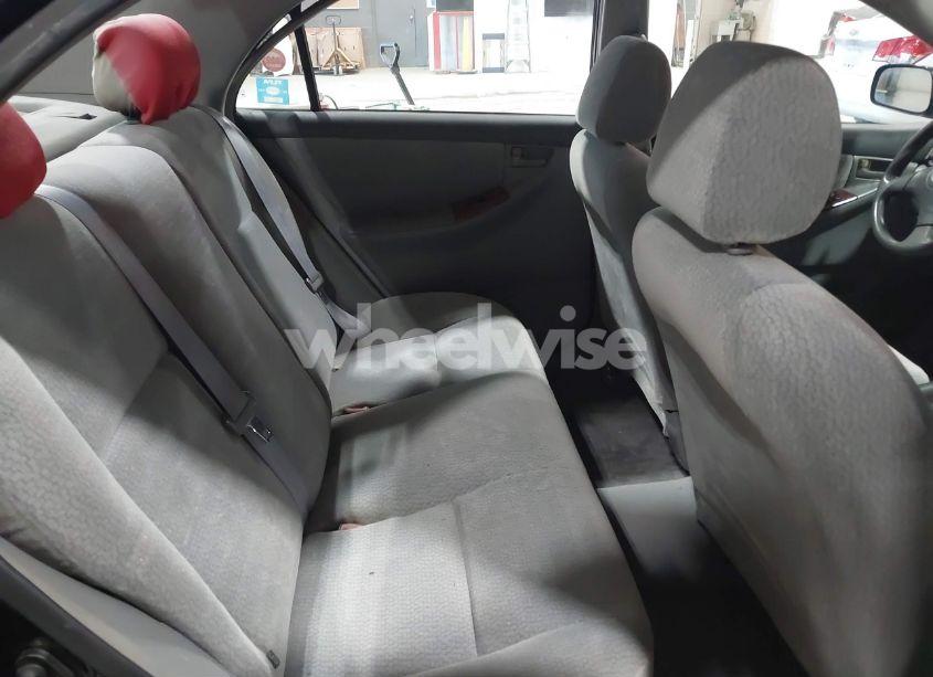 Photo 8 of 2004 Toyota Corolla LE (VIN 2T1BR32E14C262565)