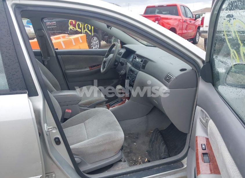 Photo 5 of 2004 Toyota Corolla LE (VIN 2T1BR32E14C268219)