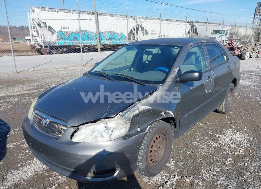 Photo 2 of 2005 Toyota Corolla CE (VIN 2T1BR32E15C445451)