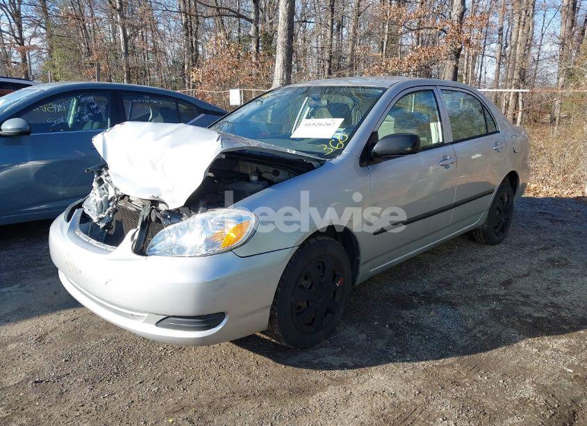Photo 2 of 2005 Toyota Corolla CE (VIN 2T1BR32E15C464419)