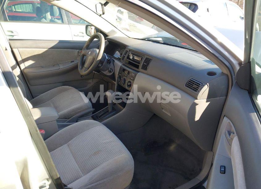 Photo 5 of 2005 Toyota Corolla CE (VIN 2T1BR32E15C464419)