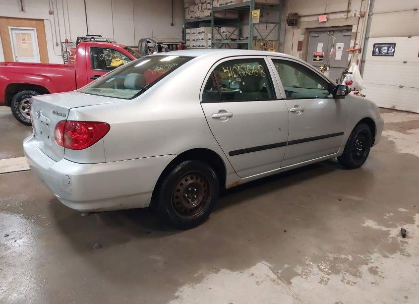 Photo 4 of 2005 Toyota Corolla CE (VIN 2T1BR32E15C491524)