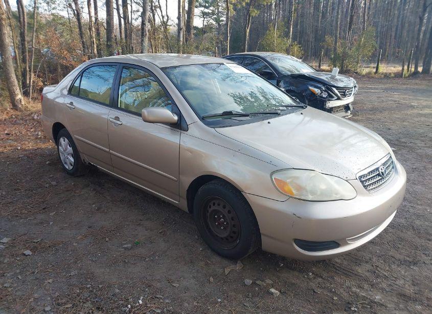 2006 Toyota Corolla LE (VIN 2T1BR32E16C579877) main photo