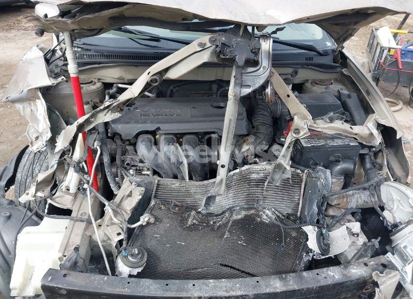 Photo 10 of 2006 Toyota Corolla LE (VIN 2T1BR32E16C580298)