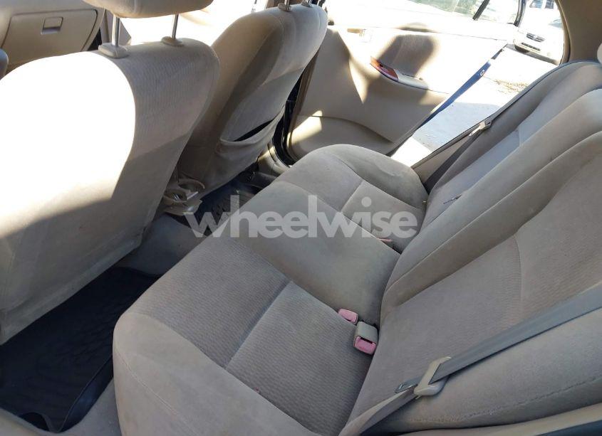 Photo 8 of 2006 Toyota Corolla LE (VIN 2T1BR32E16C627281)