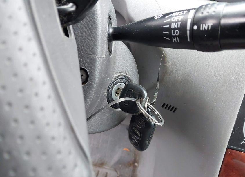 Photo 11 of 2006 Toyota Corolla LE (VIN 2T1BR32E16C627930)