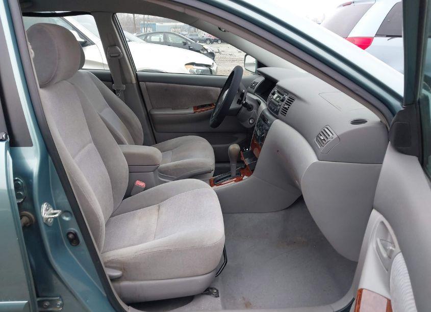 Photo 5 of 2006 Toyota Corolla LE (VIN 2T1BR32E16C627930)