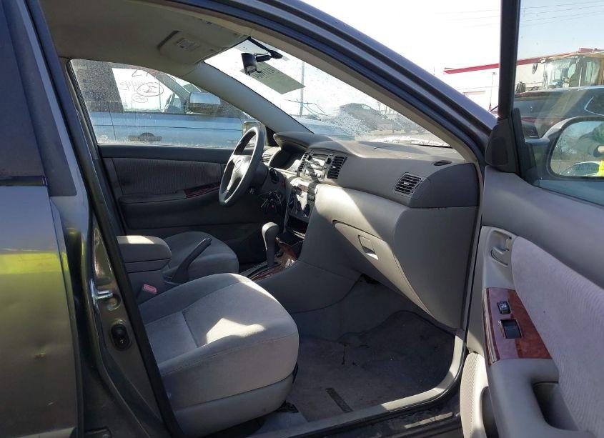 Photo 5 of 2006 Toyota Corolla LE (VIN 2T1BR32E16C645926)