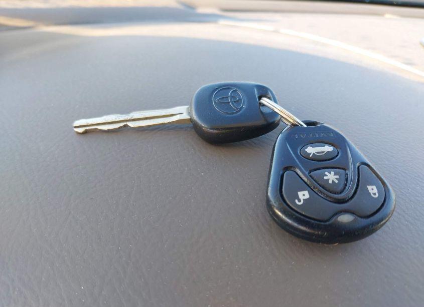 Photo 11 of 2007 Toyota Corolla CE (VIN 2T1BR32E17C764934)