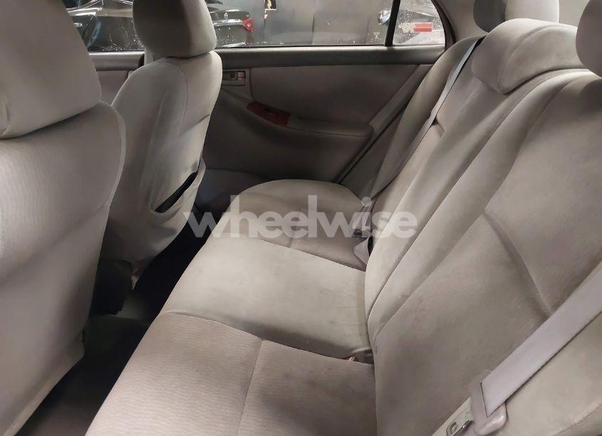 Photo 8 of 2007 Toyota Corolla LE (VIN 2T1BR32E17C799828)