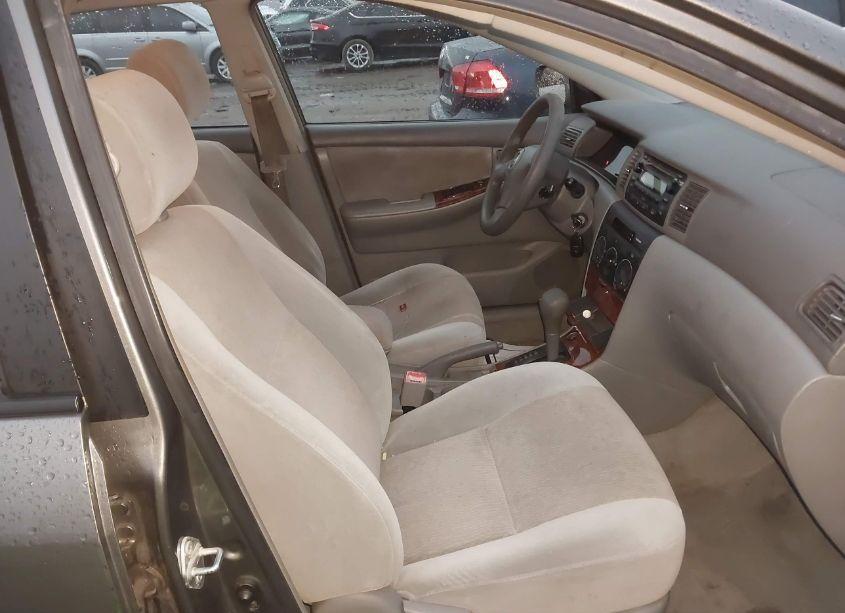 Photo 5 of 2007 Toyota Corolla LE (VIN 2T1BR32E17C831323)