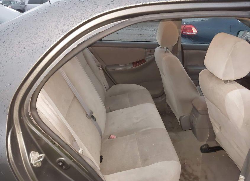 Photo 8 of 2007 Toyota Corolla LE (VIN 2T1BR32E17C831323)