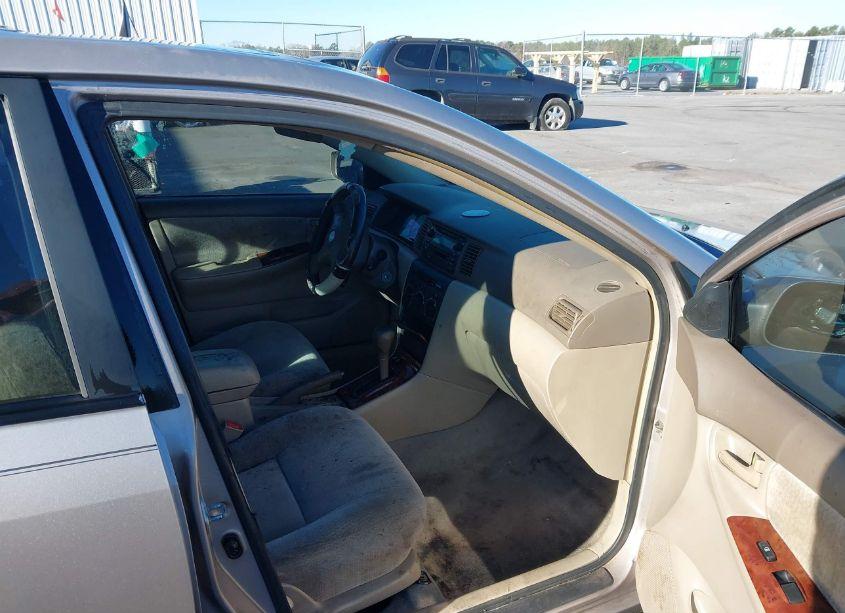 Photo 5 of 2003 Toyota Corolla LE (VIN 2T1BR32E23C105593)