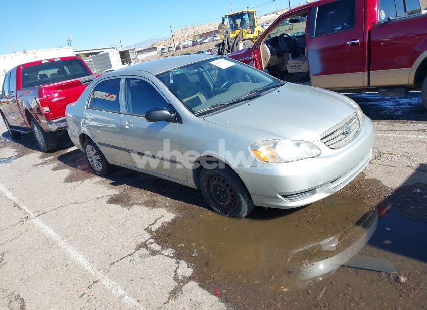 2004 Toyota Corolla CE (VIN 2T1BR32E24C218378) main photo