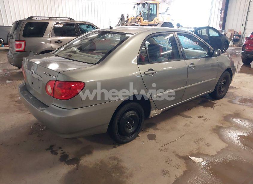 Photo 4 of 2004 Toyota Corolla LE (VIN 2T1BR32E24C284588)