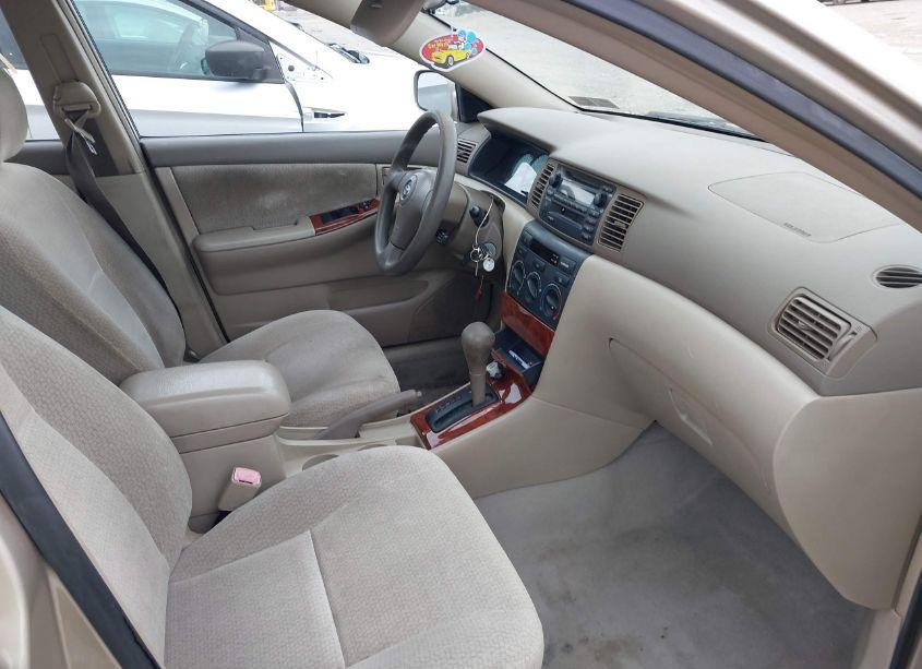 Photo 5 of 2004 Toyota Corolla LE (VIN 2T1BR32E24C311286)