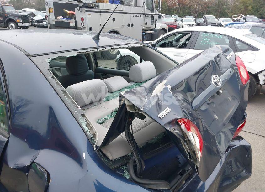 Photo 13 of 2005 Toyota Corolla CE (VIN 2T1BR32E25C328445)