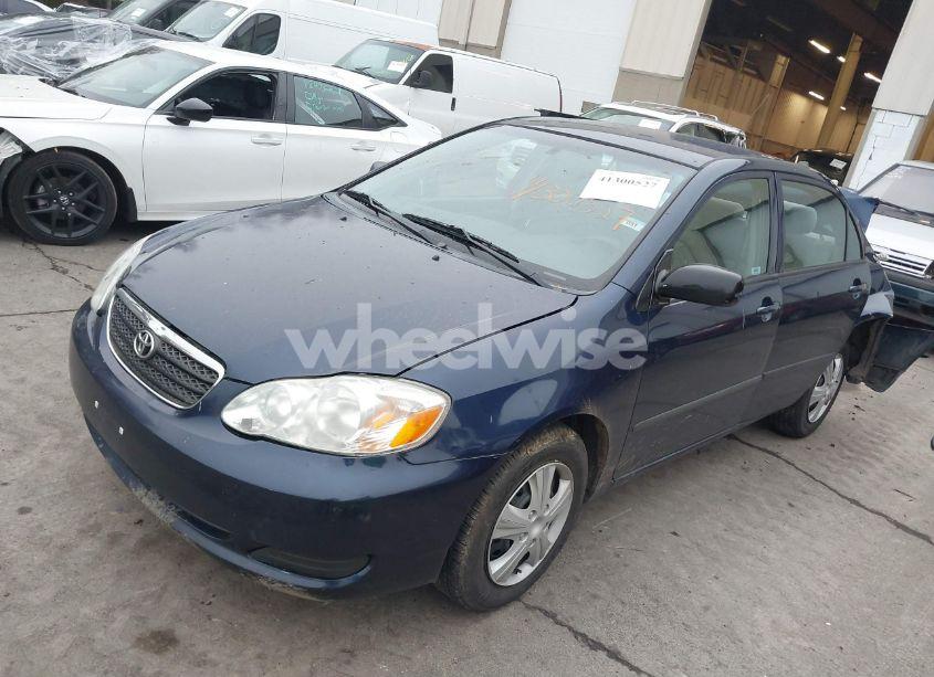 Photo 2 of 2005 Toyota Corolla CE (VIN 2T1BR32E25C328445)