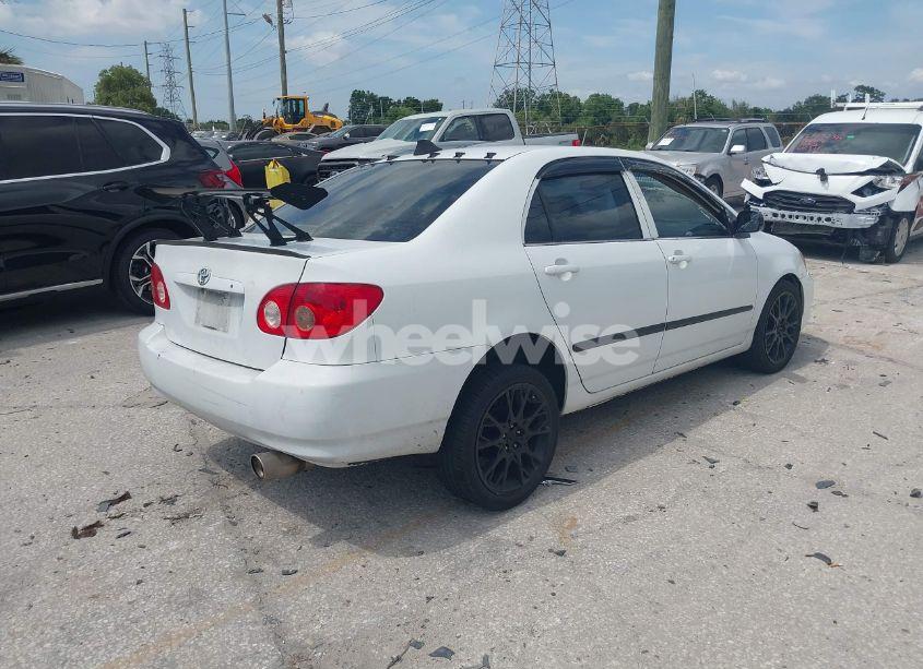 Photo 4 of 2005 Toyota Corolla CE (VIN 2T1BR32E25C347948)