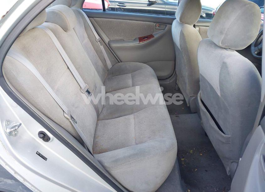 Photo 8 of 2005 Toyota Corolla LE (VIN 2T1BR32E25C381355)