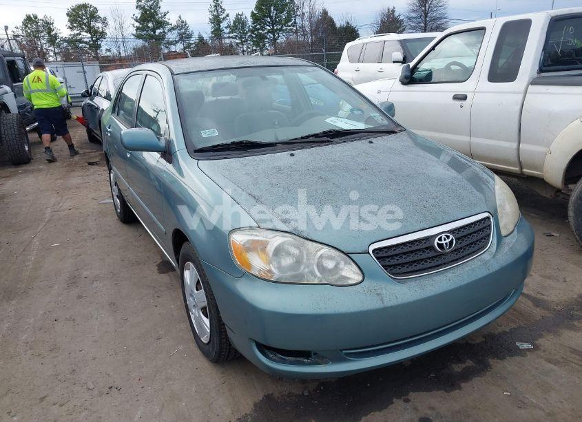 2005 Toyota Corolla LE (VIN 2T1BR32E25C397507) main photo